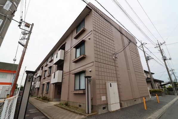 サンヴィレッジ本宿の物件外観写真